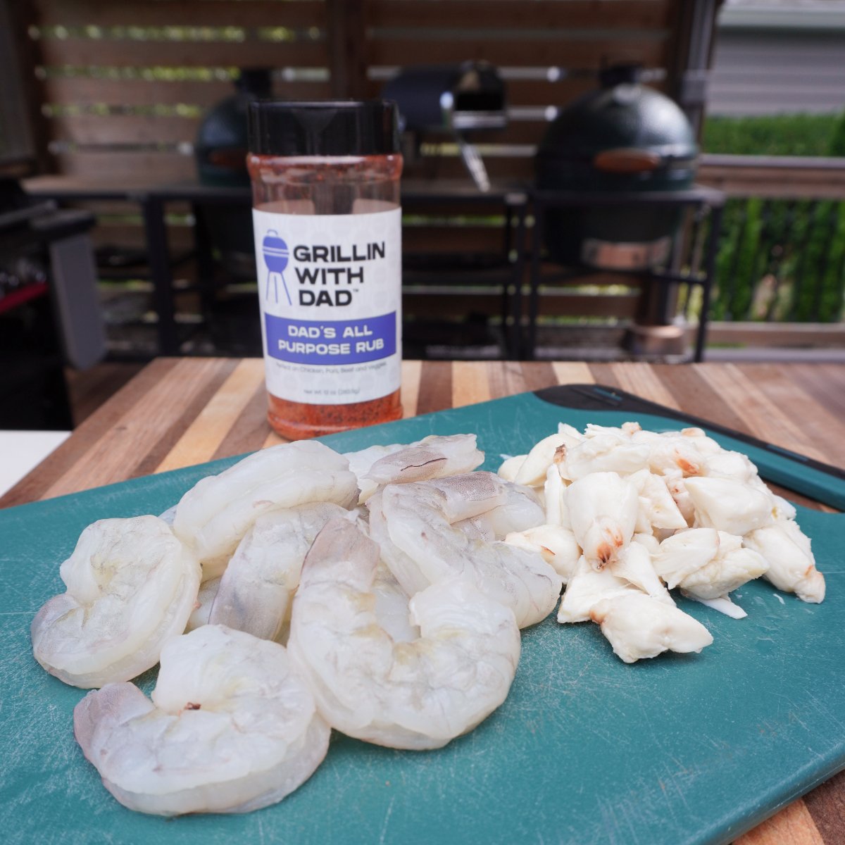 raw jumbo shrimp and lump crab meat with Dad's All Purpose rub.