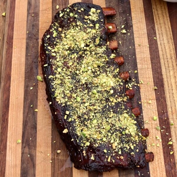 Pistachio crusted spare ribs