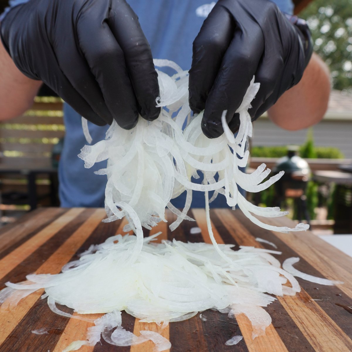 Thinly sliced onion.